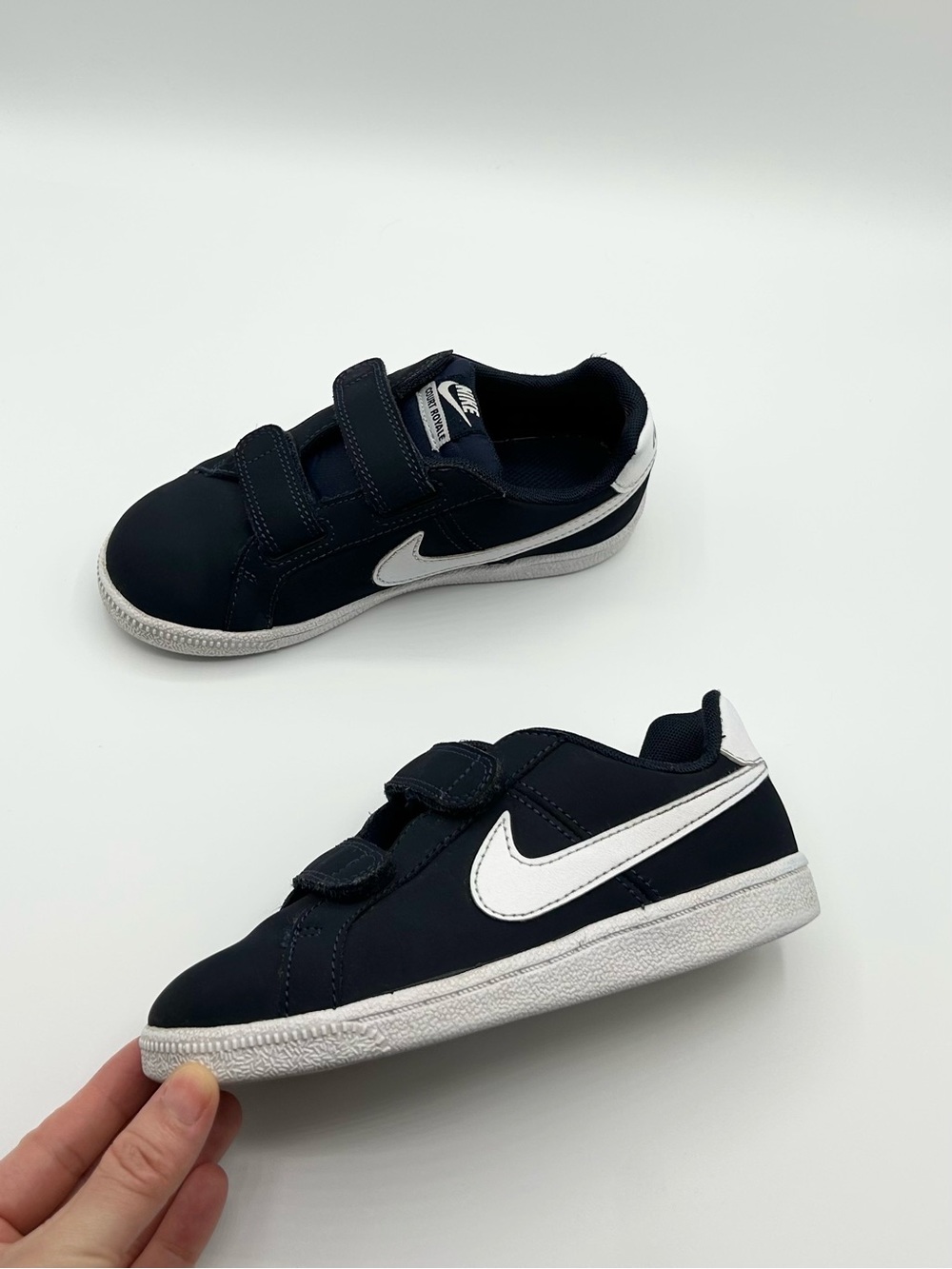 Nike Navy White Little Kids Sneakers Size 12
